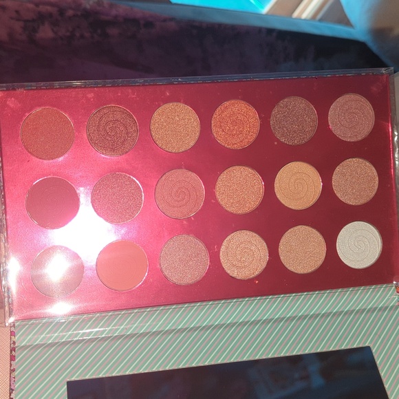 Sugar pop eyeshadow palette - Picture 6 of 6